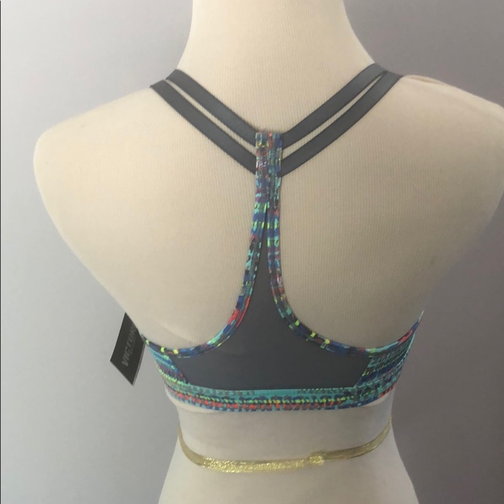 Sports bra - Picture 2 of 2